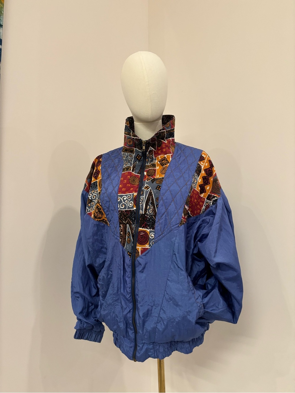 Blue Pattern-Panel Quilted Puffer Jacket - Picture 2 of 7